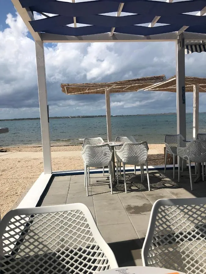 Croliday Apartment With Pool Nin Vrsi