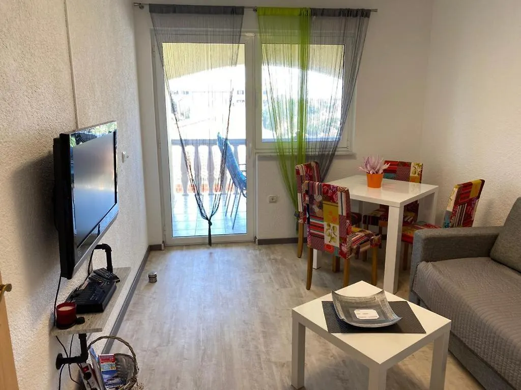Croliday Apartment With Pool Nin Vrsi