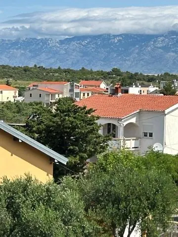 Croliday Apartment With Pool Nin Vrsi