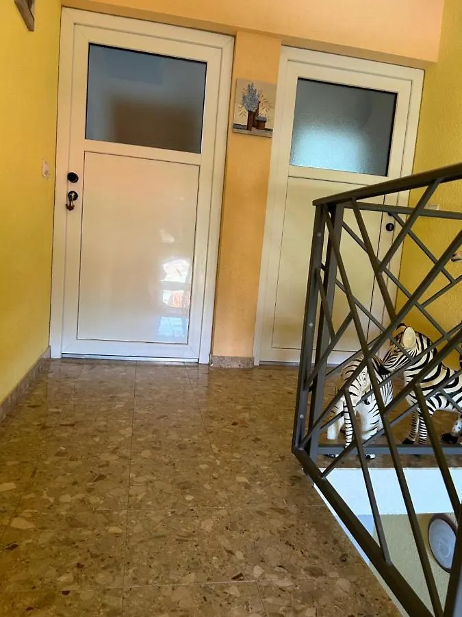 Croliday Apartment With Pool Nin Vrsi